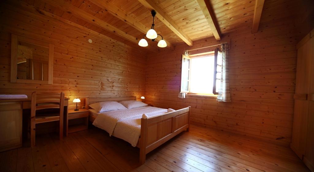 Holiday Homes Eko Klanac Rakovica Bilik gambar
