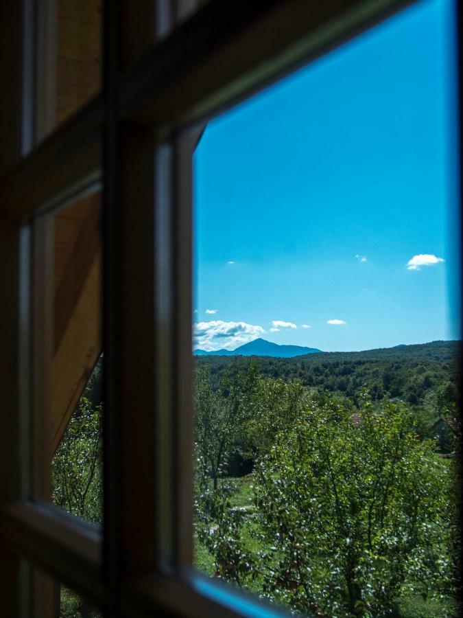 Holiday Homes Eko Klanac Rakovica Luaran gambar